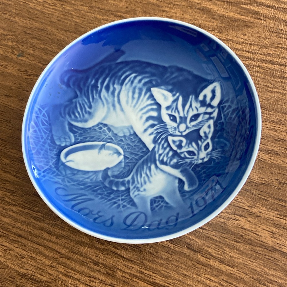 BING & GRONDAHL 1971 Mothers Day Collectors Plate